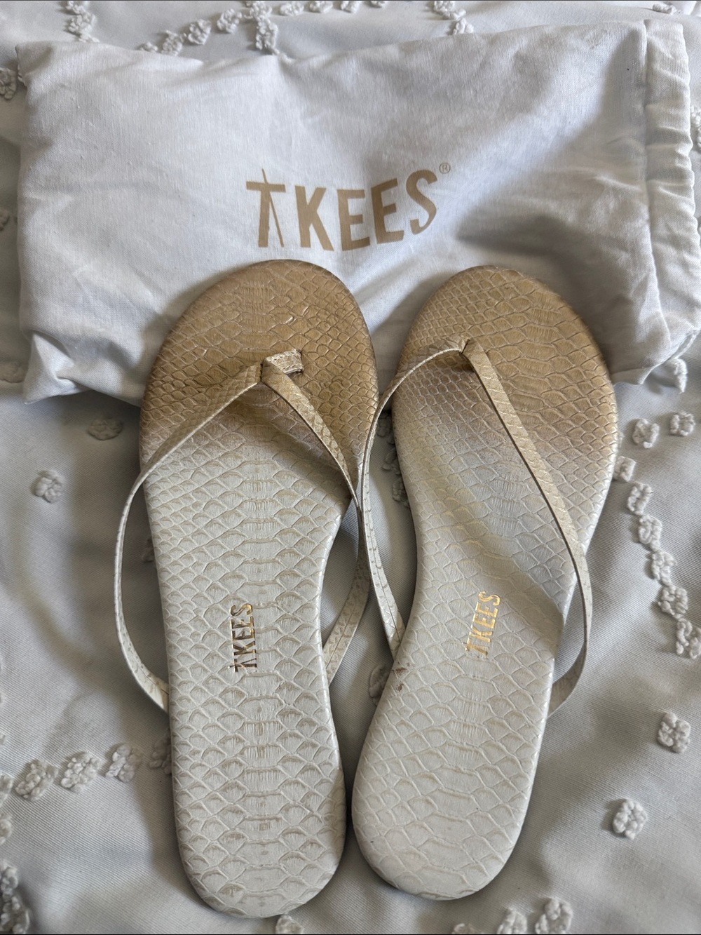 TKEES Women’s Metallic Gold Two Tone Textured Flip Flops